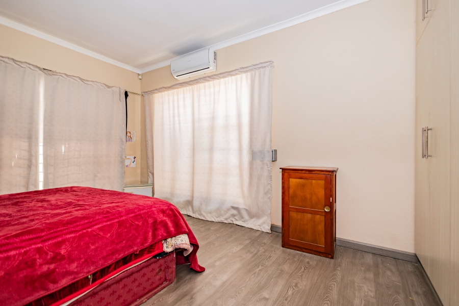 3 Bedroom Property for Sale in St Dumas Western Cape